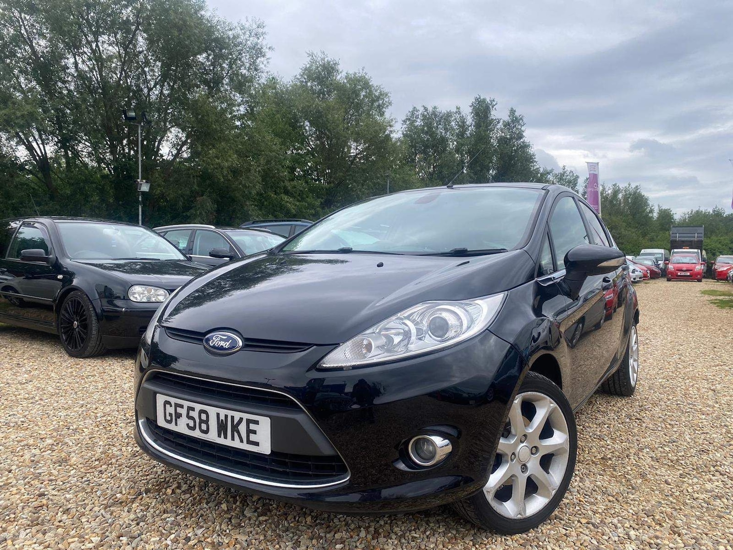 Used Ford Fiesta for sale - 76992767: Photo 2