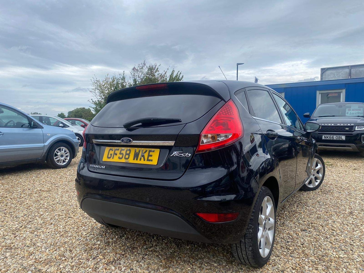 Used Ford Fiesta for sale - 76992767: Photo 3