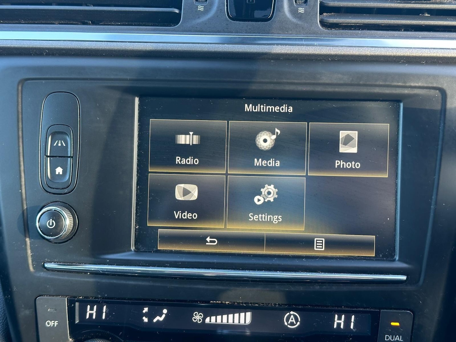 Used Renault Kadjar 2017 for sale - 77109376: Photo 19