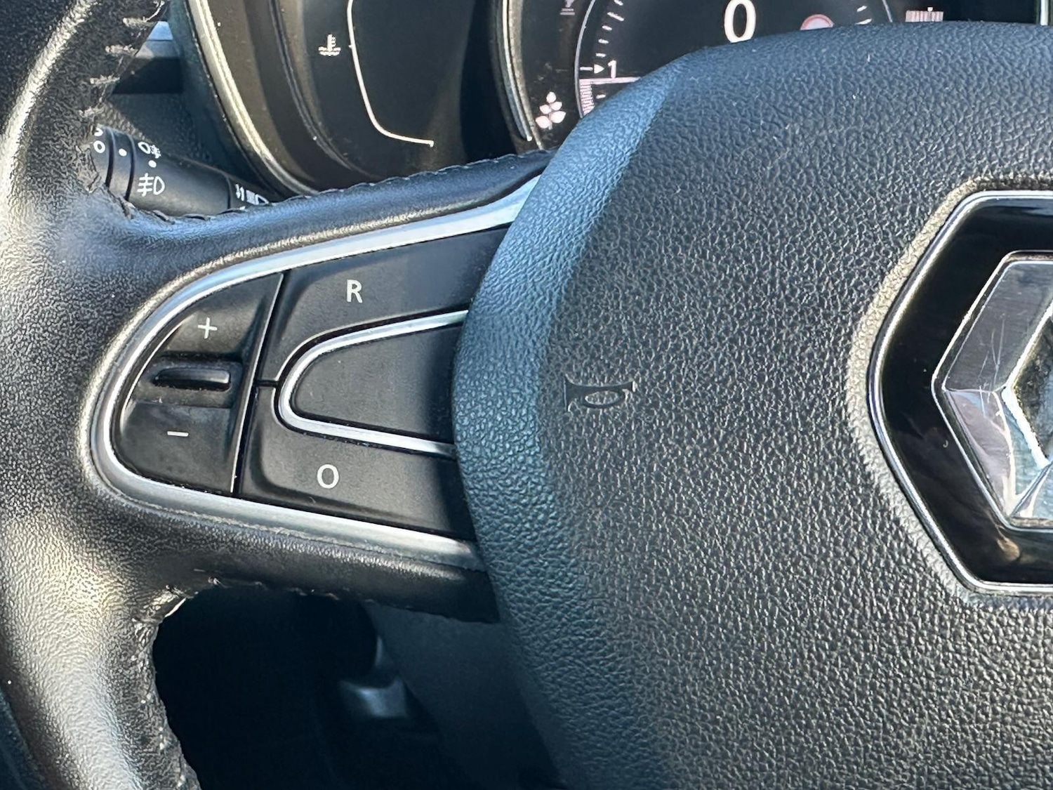 Used Renault Kadjar 2017 for sale - 77109376: Photo 27