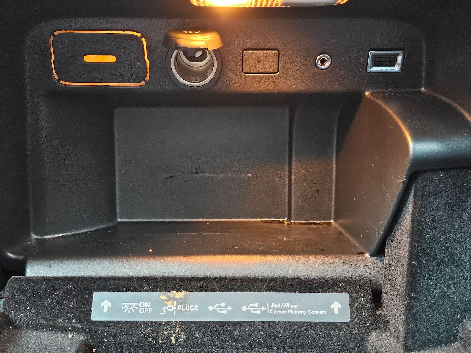 Used Citroen C4 Grand Picasso 2016 for sale - 76645387: Photo 24