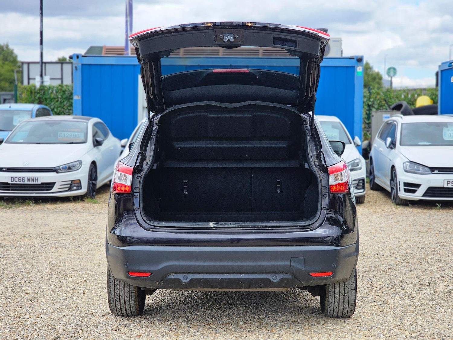 Vehicle 25