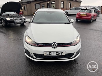 Used Volkswagen Golf 2014 for sale - 76645037: Photo