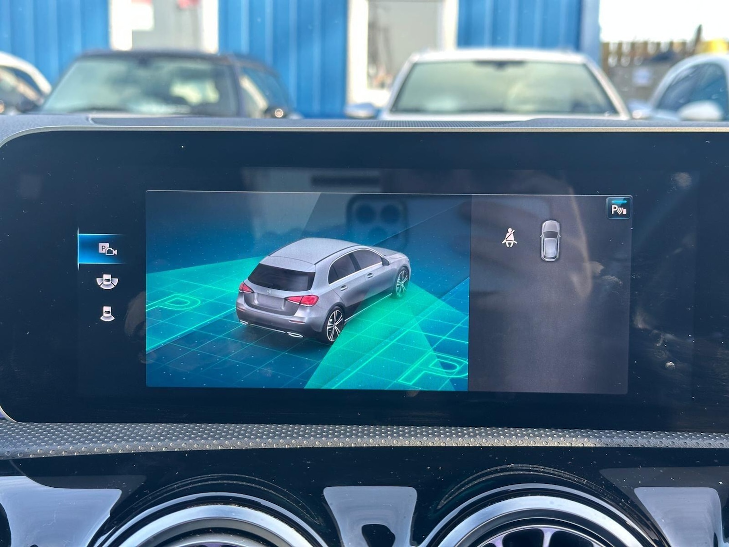 Used Mercedes-Benz A-Class 2019 for sale - 76936129: Photo 26