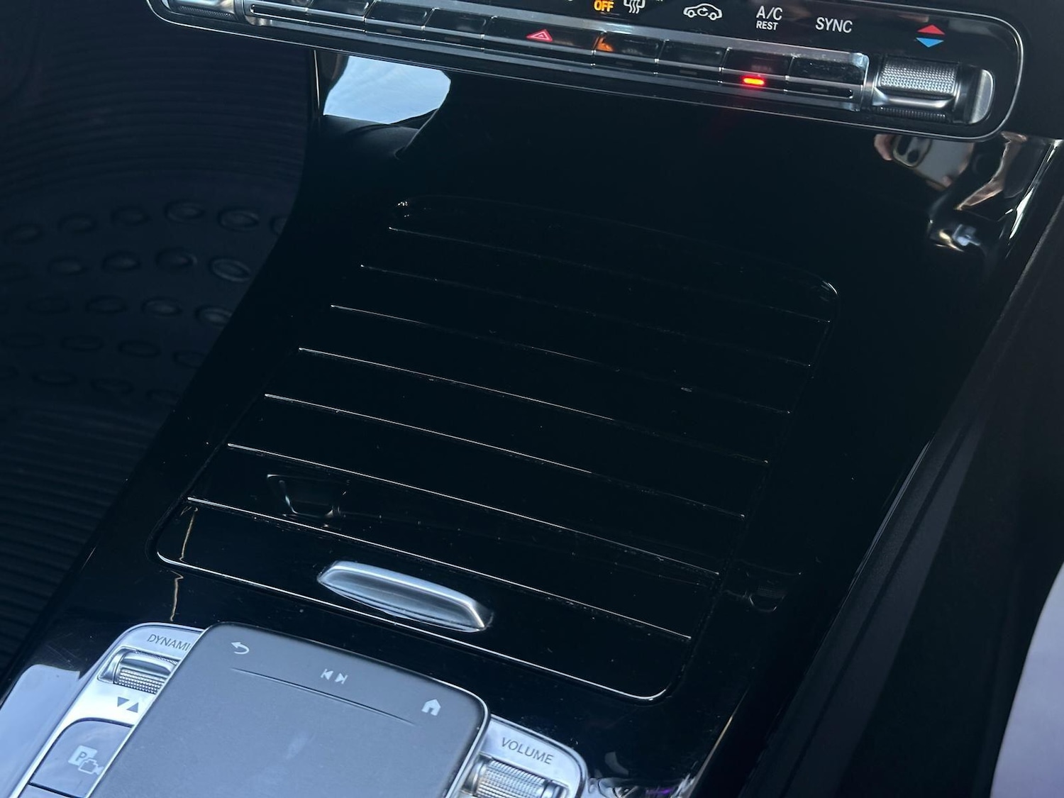 Used Mercedes-Benz A-Class 2019 for sale - 76936129: Photo 30