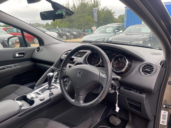 Used Peugeot 3008 2010 for sale - 75492341: Photo 12