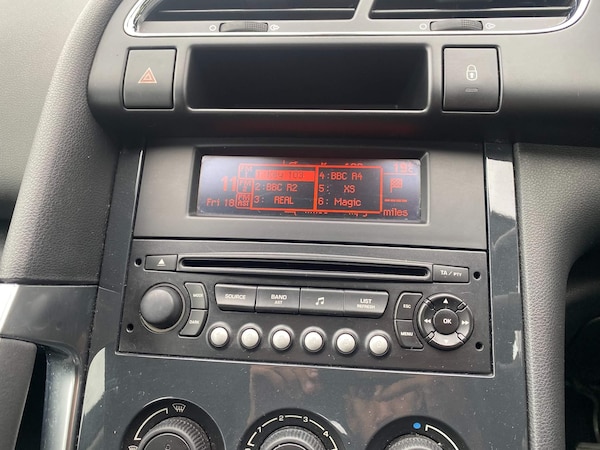 Used Peugeot 3008 2010 for sale - 75492341: Photo 16