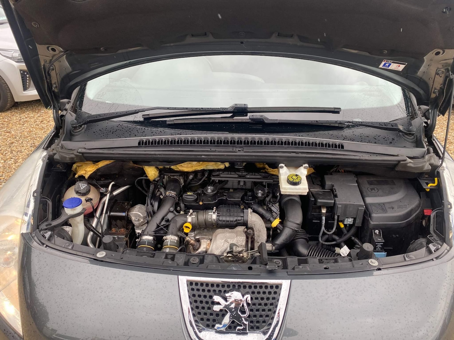 Vehicle 28