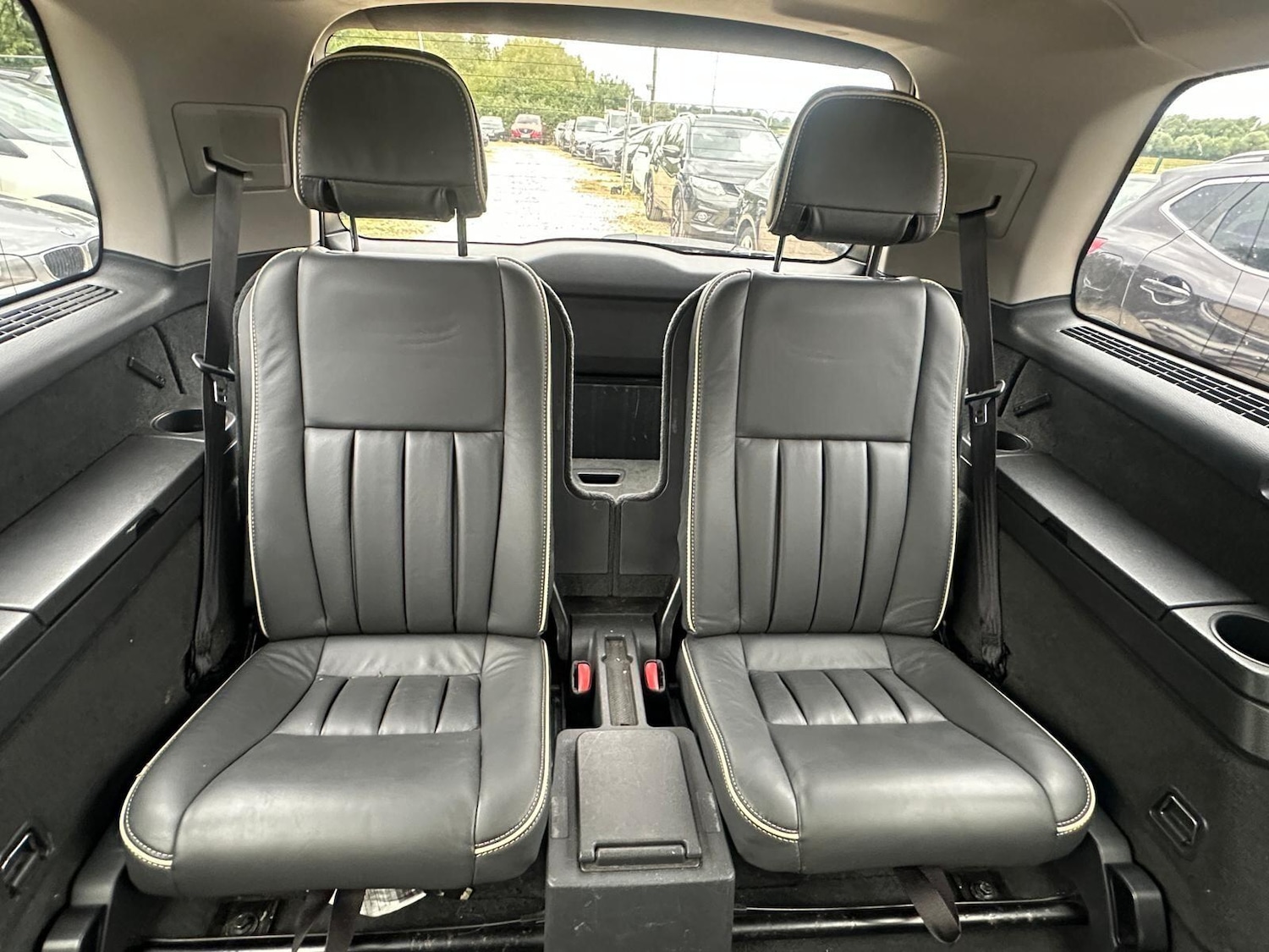 Vehicle 29