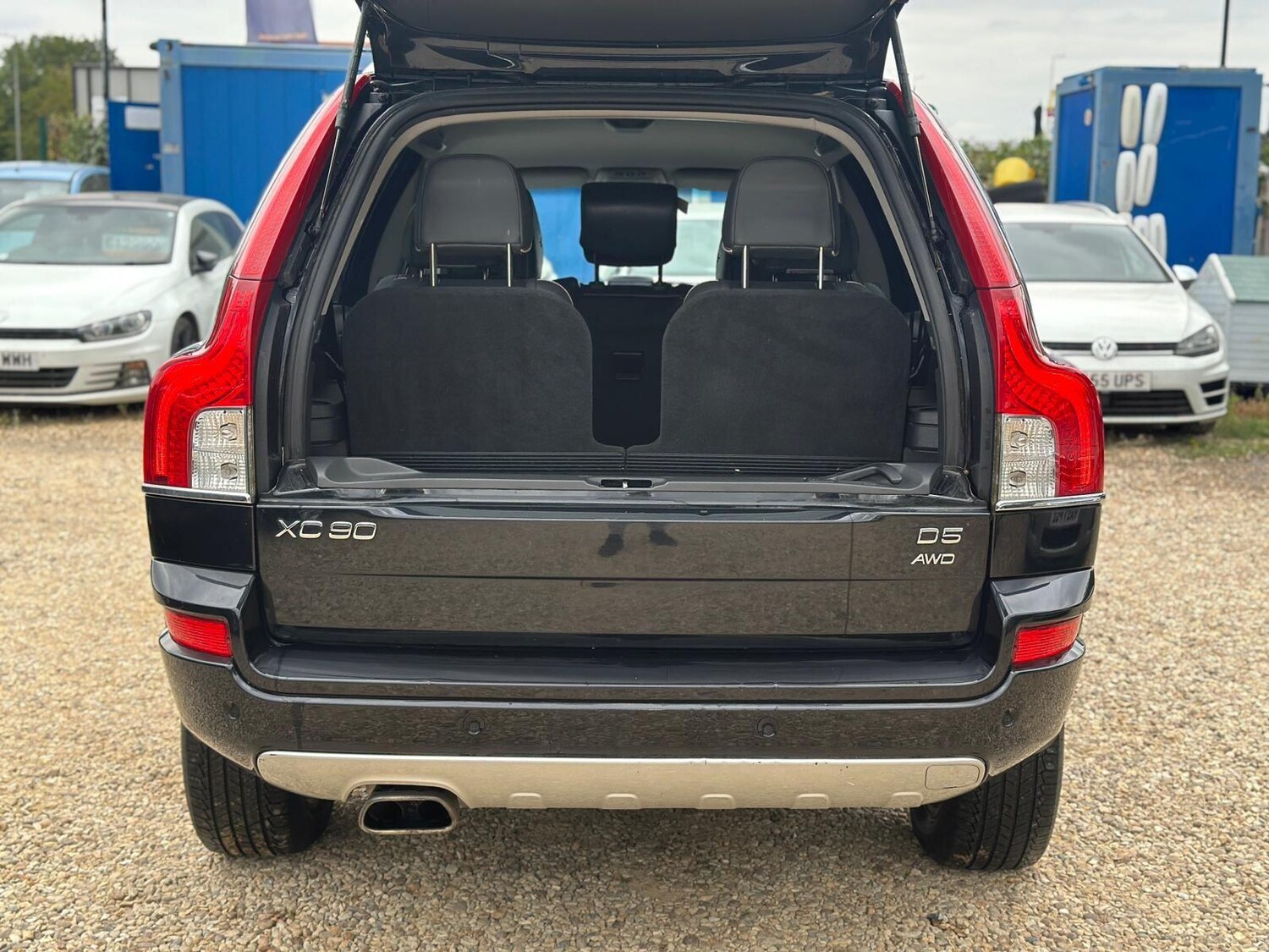 Vehicle 33
