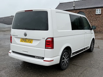 Used Volkswagen Transporter 2018 for sale - 78876383: Photo