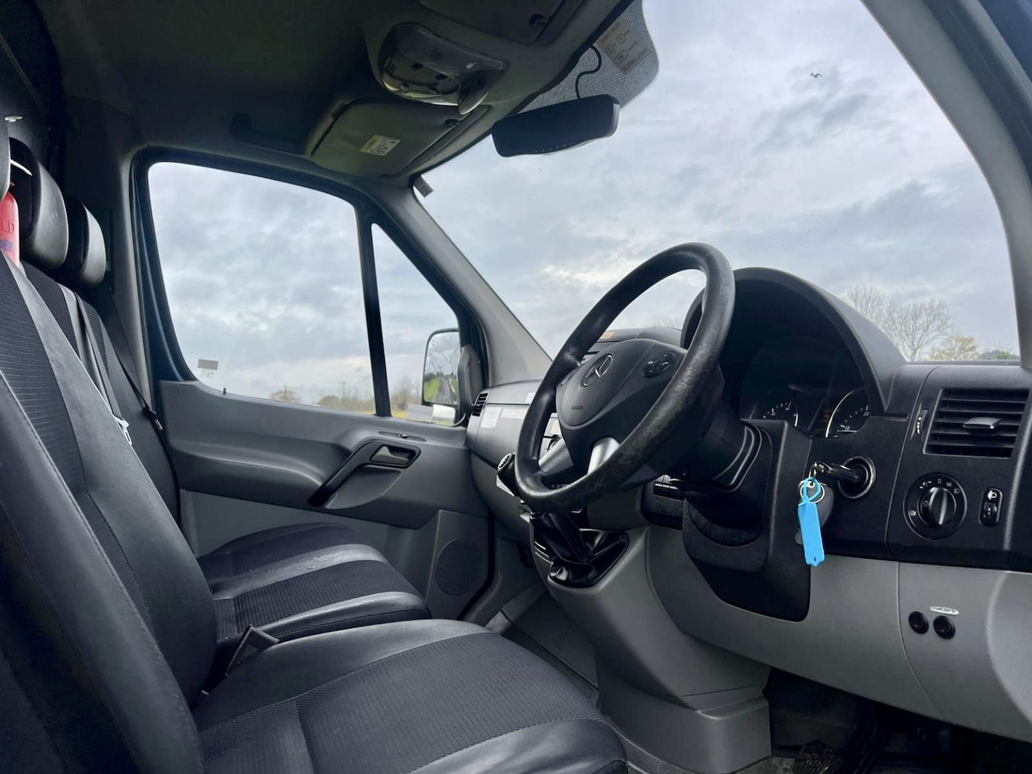 Used Mercedes-Benz Sprinter 2017 for sale - 76547872: Photo 9