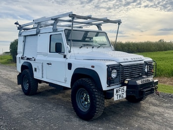 Used Land Rover Defender 2015 for sale - 78155387: Photo