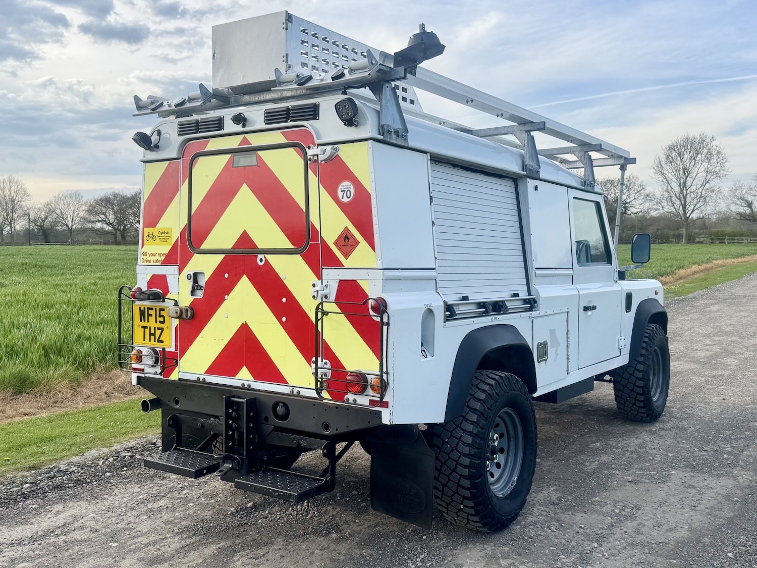 Used Land Rover Defender 2015 for sale - 78155387: Photo 4