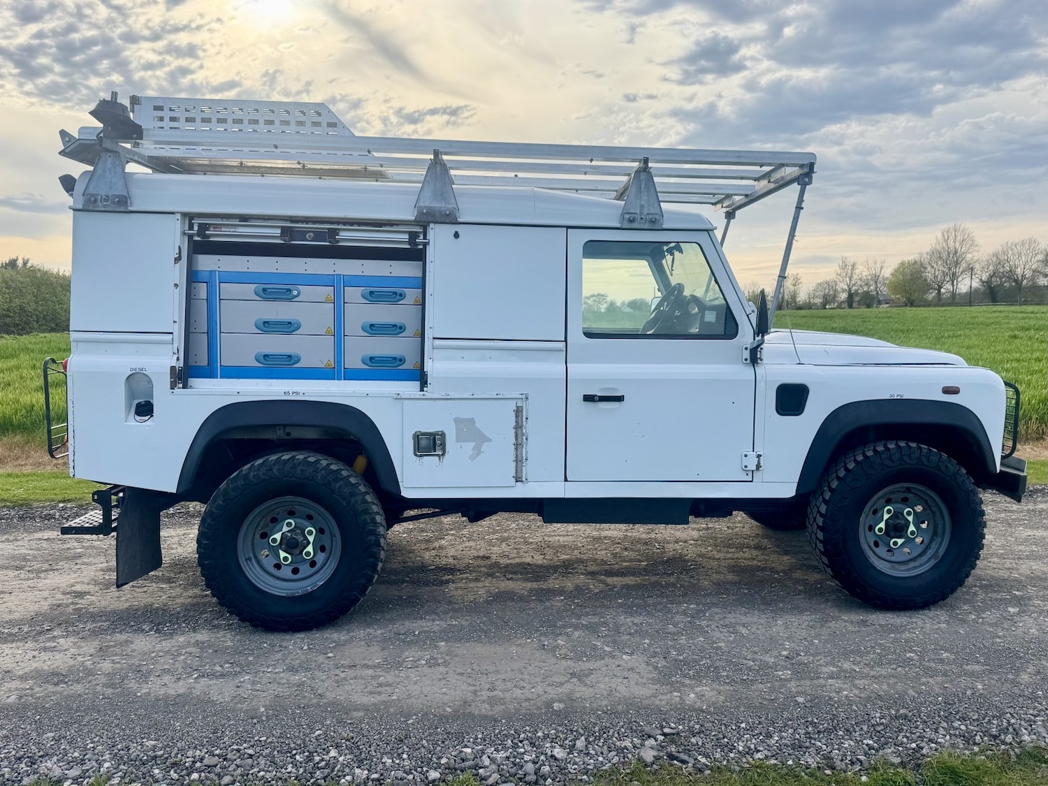 Used Land Rover Defender 2015 for sale - 78155387: Photo 7