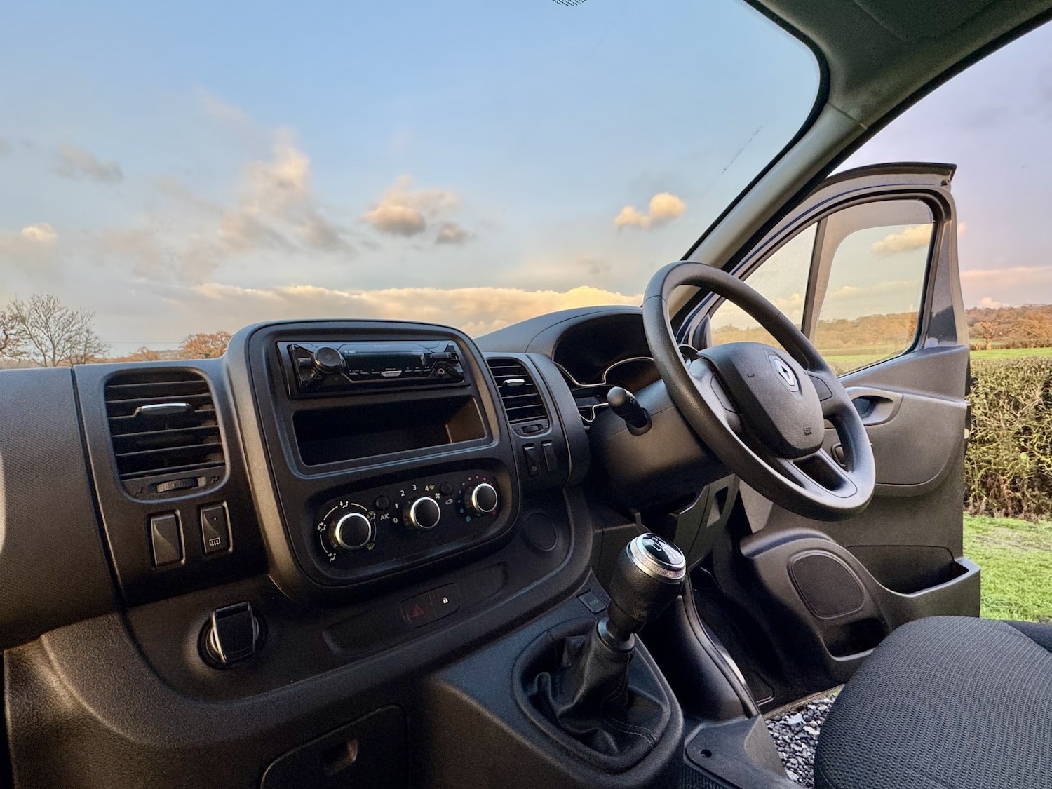 Used Renault Trafic 2021 for sale - 76821561: Photo 8