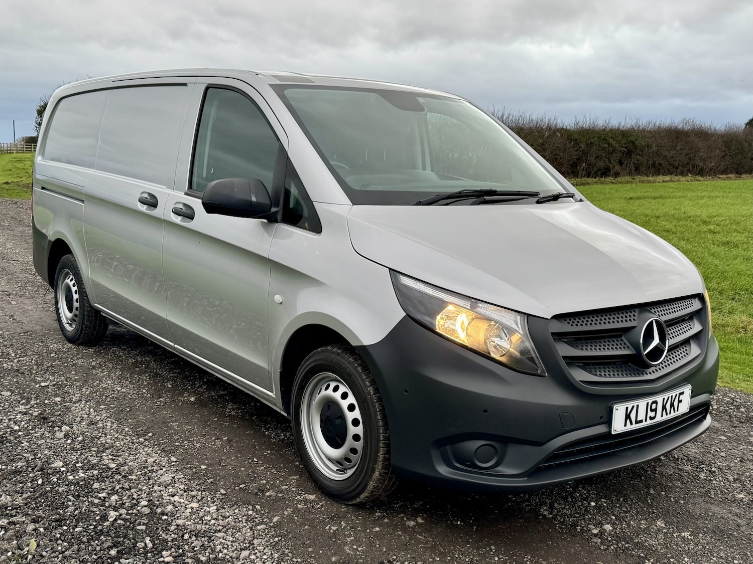 Used Mercedes-Benz Vito 2019 for sale - 76725713: Photo 2