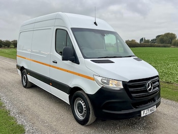 Mercedes-Benz - Sprinter