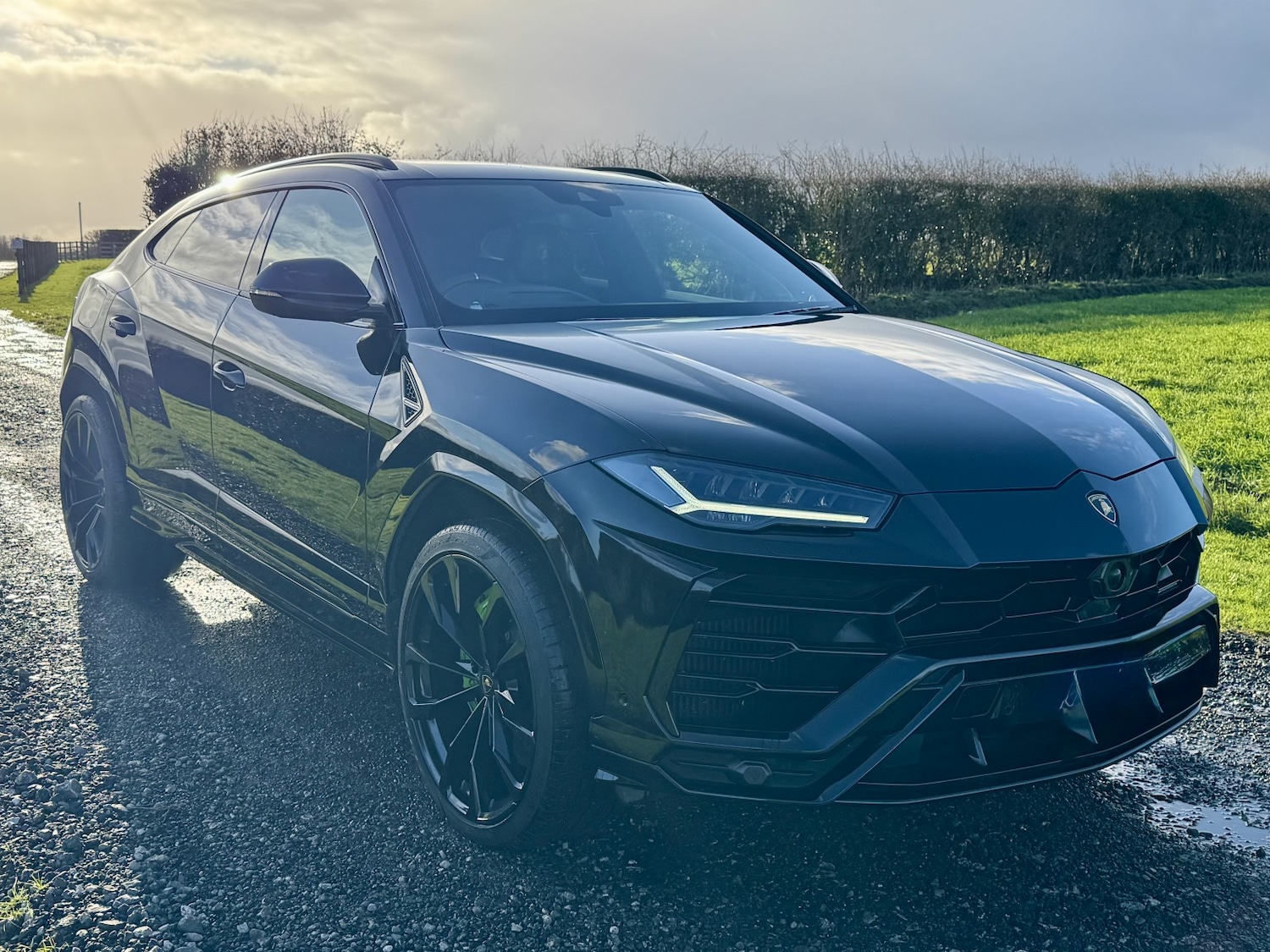 Used Lamborghini Urus 2021 for sale - 77271000: Photo 2