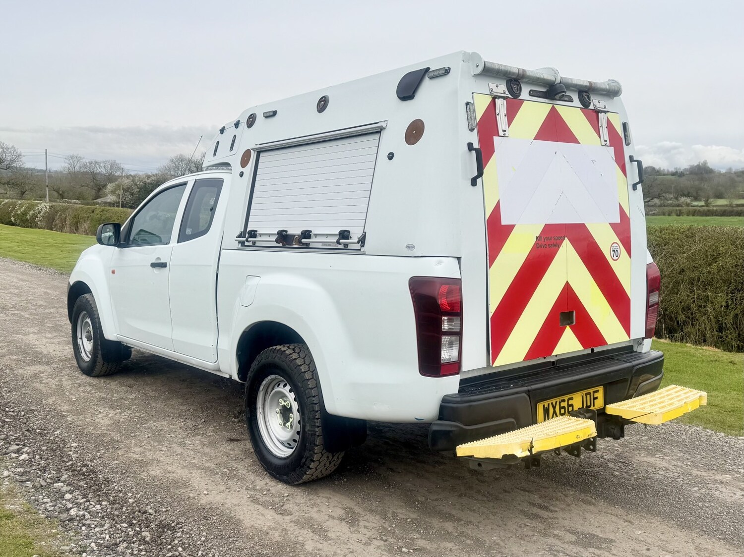 Used Isuzu D-Max 2017 for sale - 78112098: Photo 4