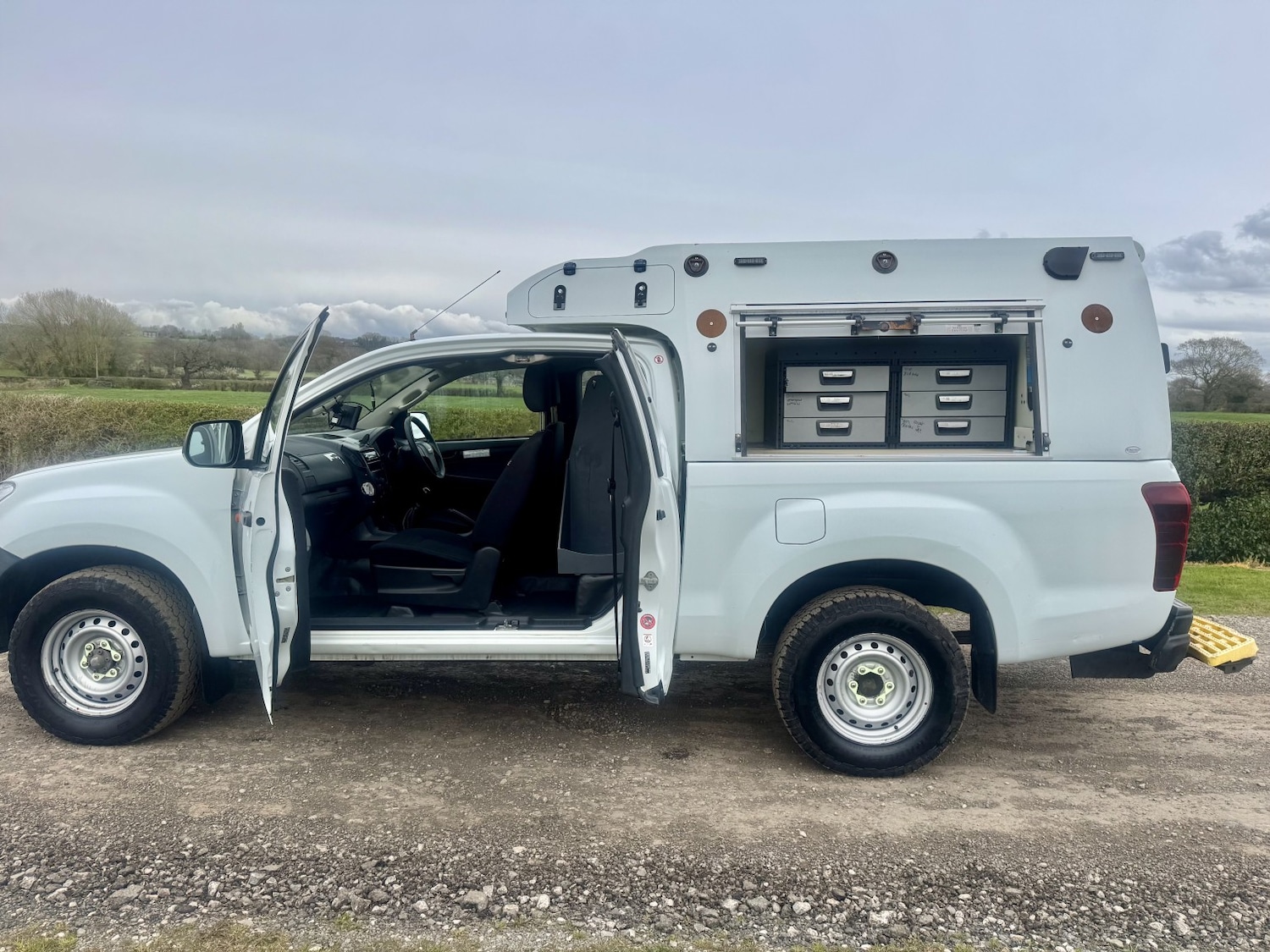 Used Isuzu D-Max 2017 for sale - 78112098: Photo 7