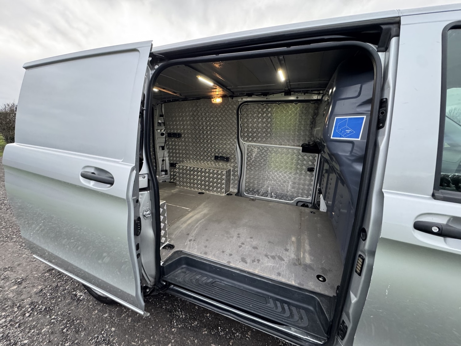 Used Mercedes-Benz Vito 2019 for sale - 76741277: Photo 11