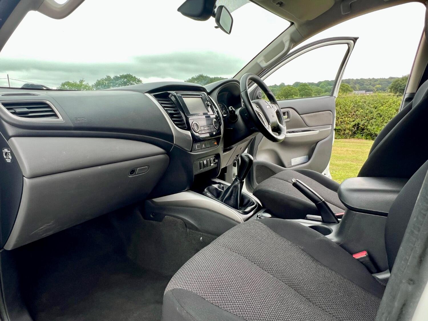 Used Mitsubishi L200 2017 for sale - 77464800: Photo 12