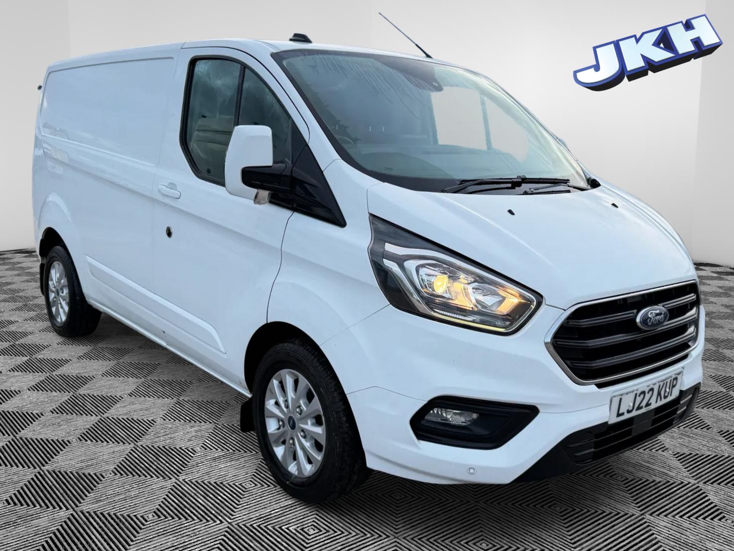 Used Ford Transit Custom 2022 for sale - 77836907: Photo 2