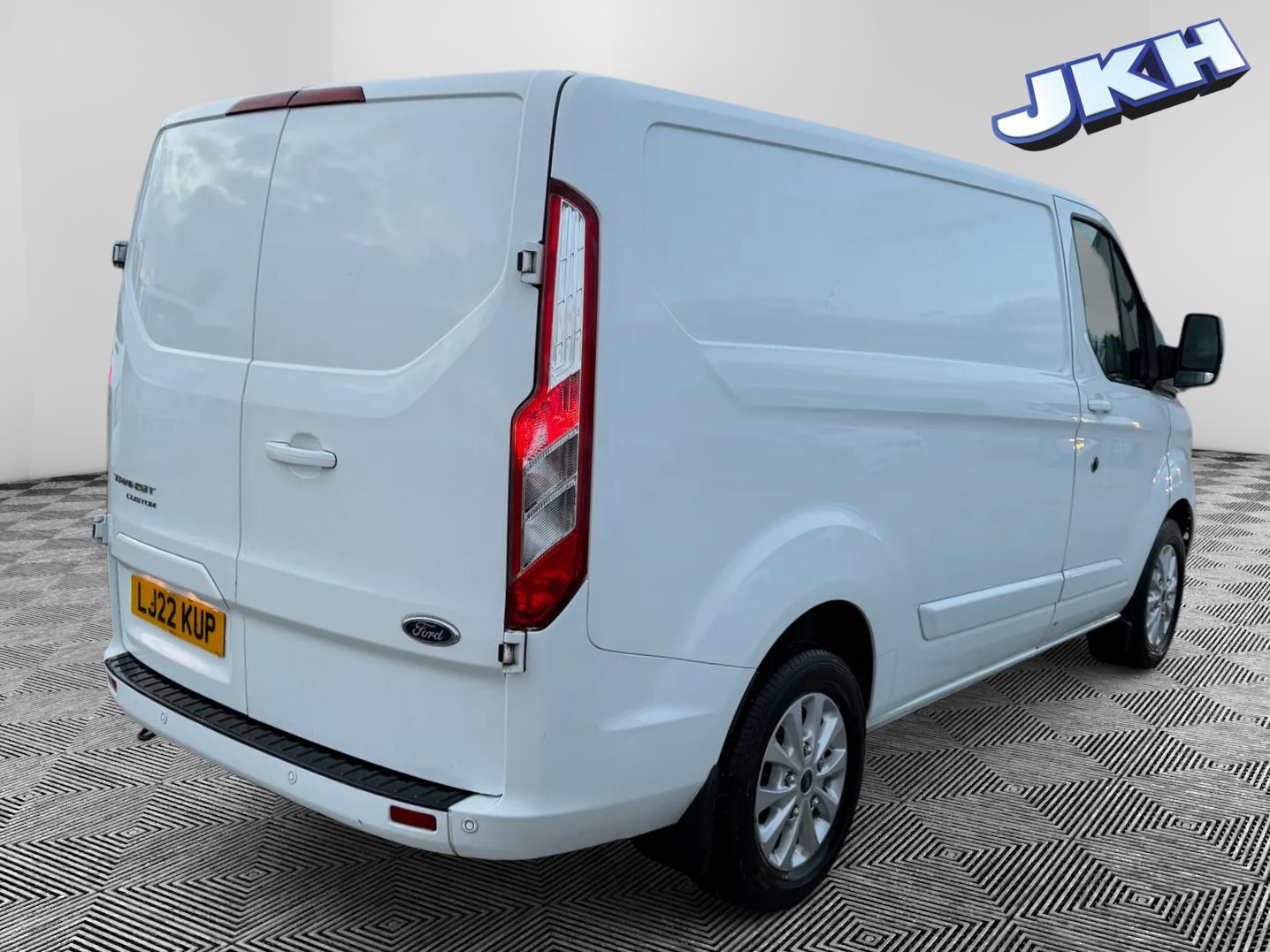Used Ford Transit Custom 2022 for sale - 77836907: Photo 4