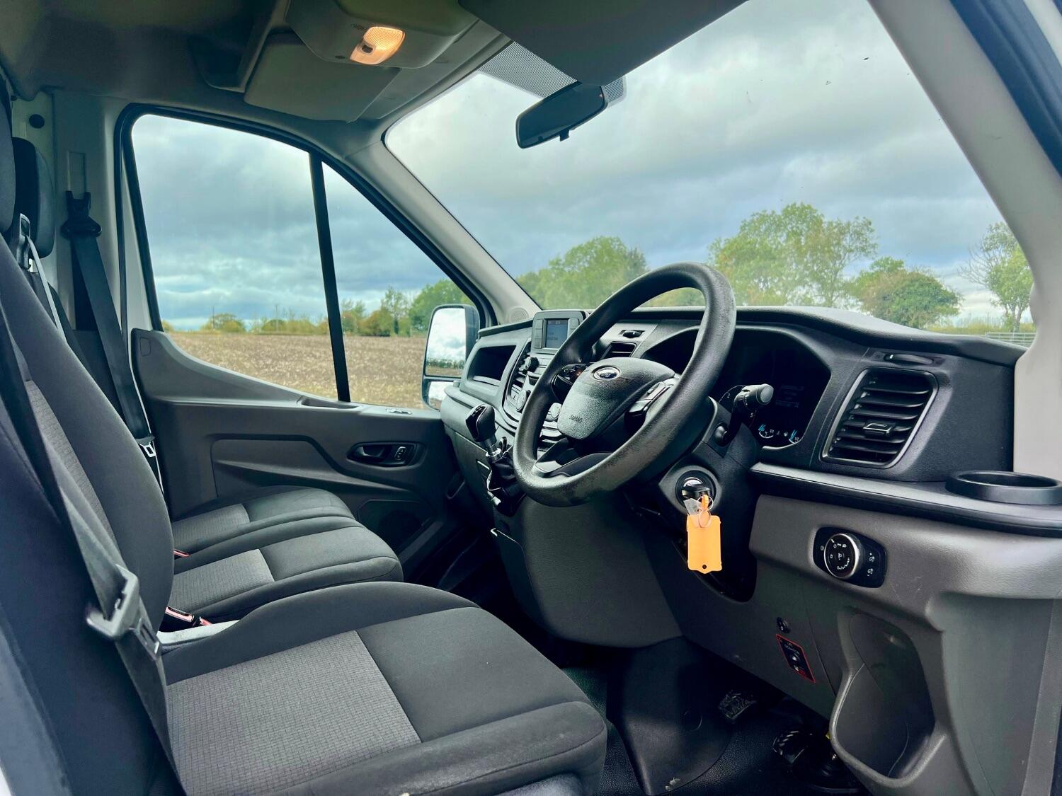 Used Ford Transit 2020 for sale - 76041023: Photo 11