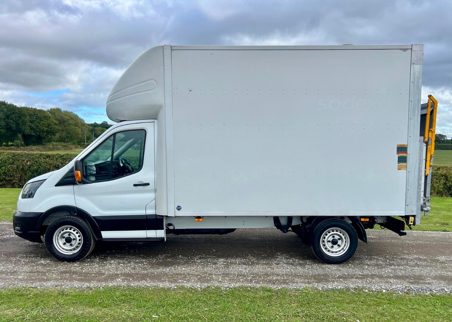 Used Ford Transit 2020 for sale - 76041023: Photo 5