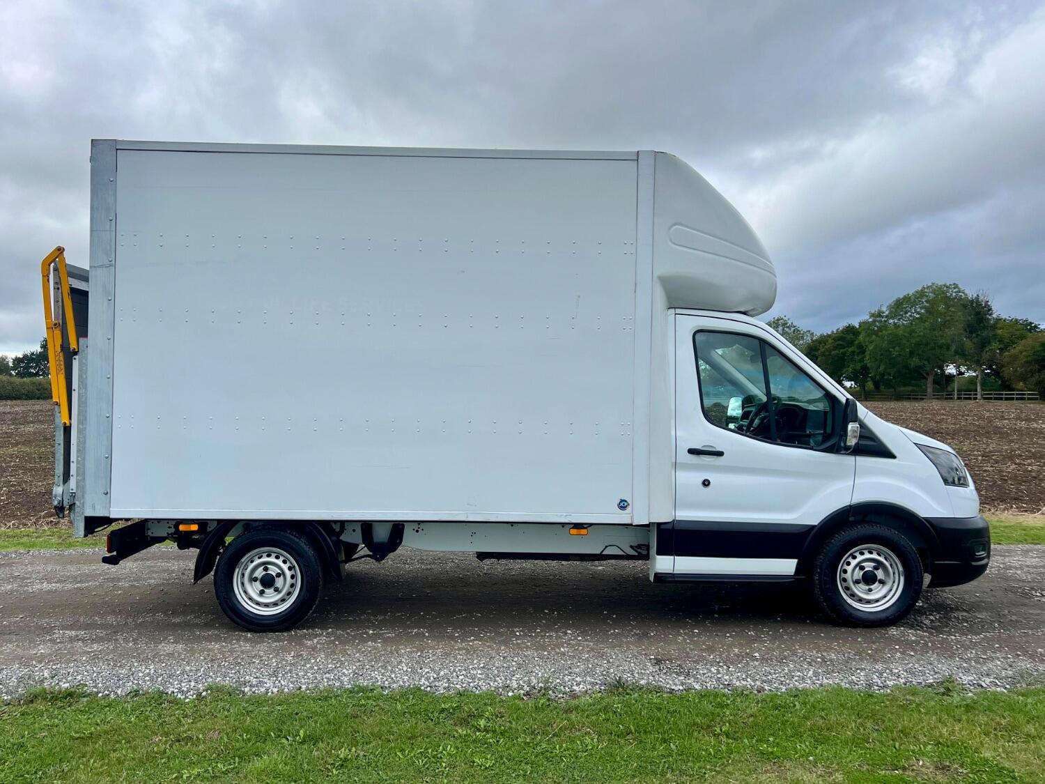 Used Ford Transit 2020 for sale - 76041023: Photo 6