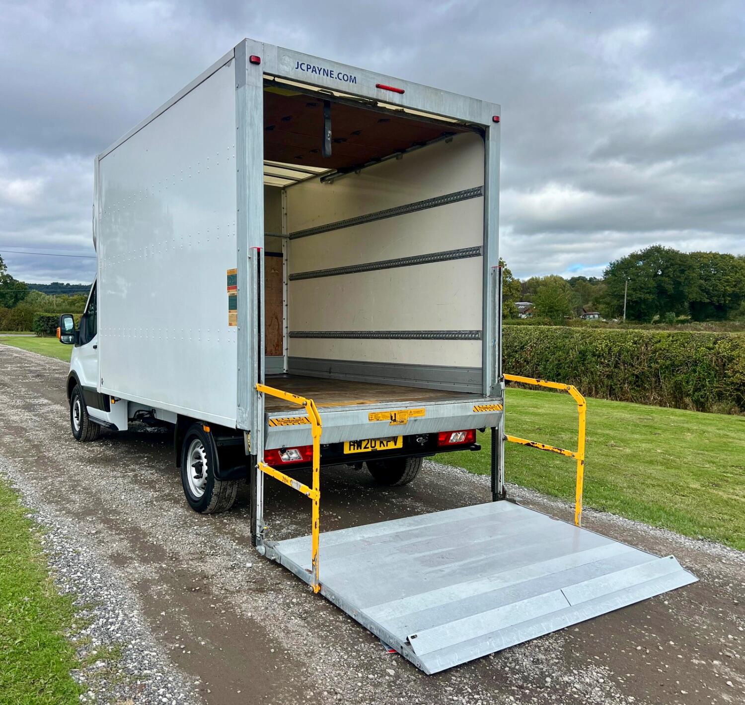 Used Ford Transit 2020 for sale - 76041023: Photo 9