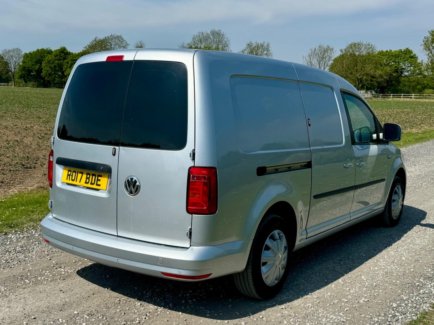 Used Volkswagen Caddy Maxi 2017 for sale - 76794480: Photo 4