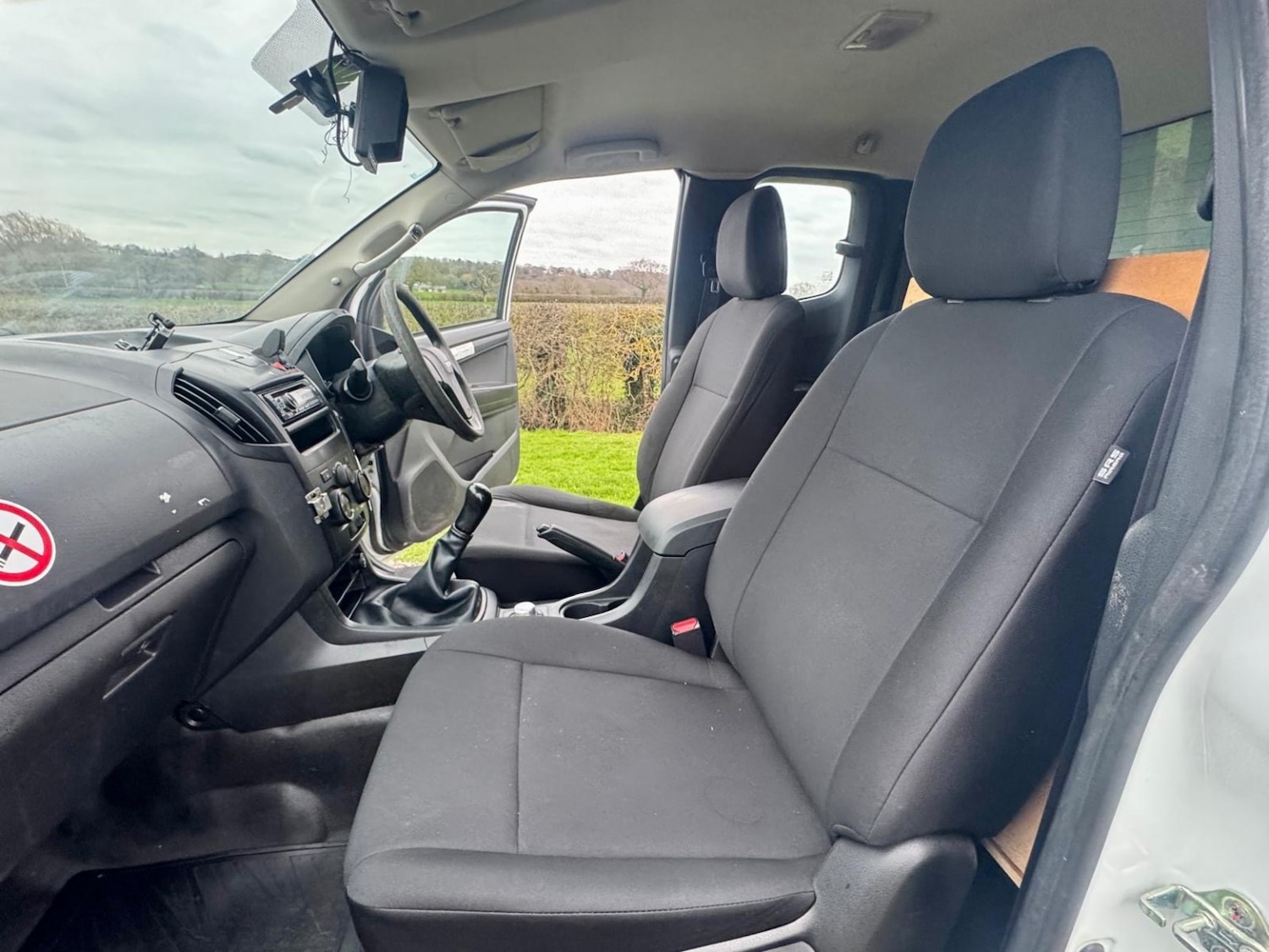 Used Isuzu D-Max 2017 for sale - 77610006: Photo 15