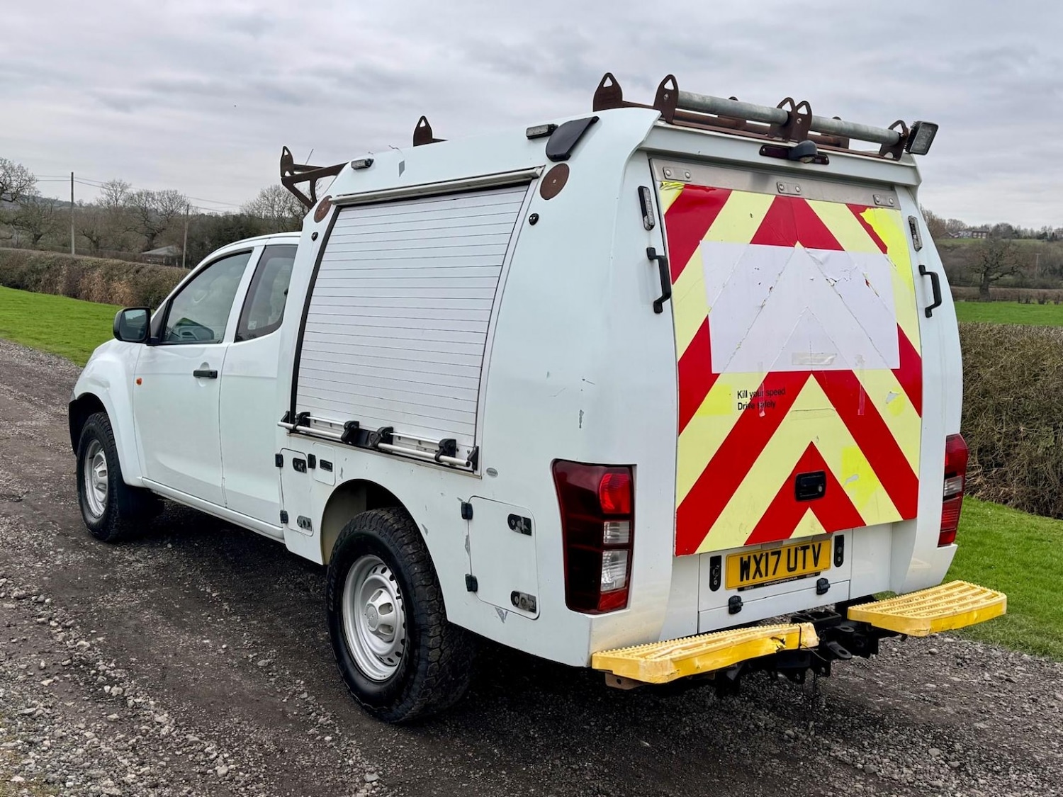 Used Isuzu D-Max 2017 for sale - 77610006: Photo 4
