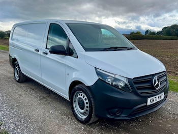 Used Mercedes-Benz Vito 2021 for sale - 76040973: Photo