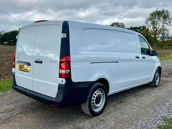 Used Mercedes-Benz Vito 2021 for sale - 76040973: Photo