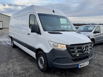 Used Mercedes-Benz Sprinter 2019 for sale - 77201277: Photo