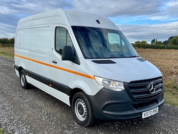 Mercedes-Benz - Sprinter