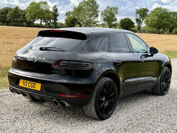 Used Porsche Macan 2017 for sale - 79439244: Photo