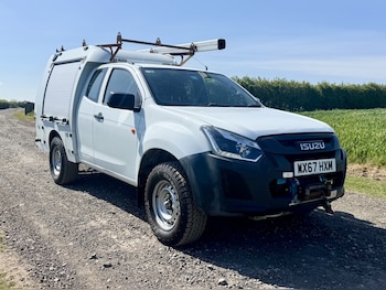 Used Isuzu D-Max 2017 for sale - 78345862: Photo