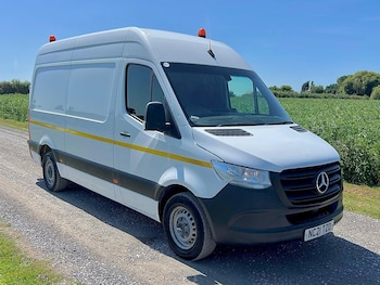 Mercedes-Benz - Sprinter