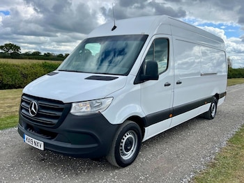 Used Mercedes-Benz Sprinter 2019 for sale - 75767157: Photo