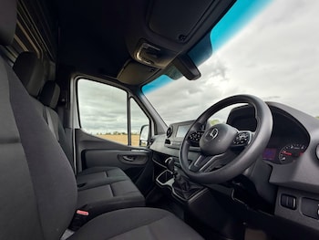 Used Mercedes-Benz Sprinter 2023 for sale - 79531754: Photo