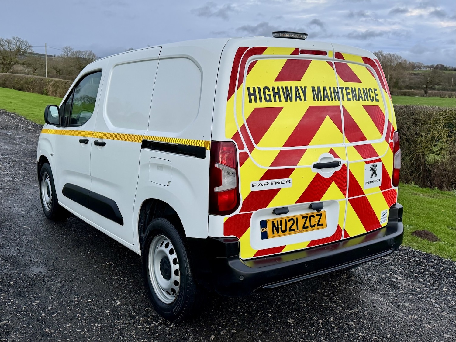 Used Peugeot Partner 2021 for sale - 77038988: Photo 3