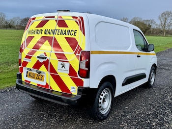 Used Peugeot Partner 2021 for sale - 77038988: Photo