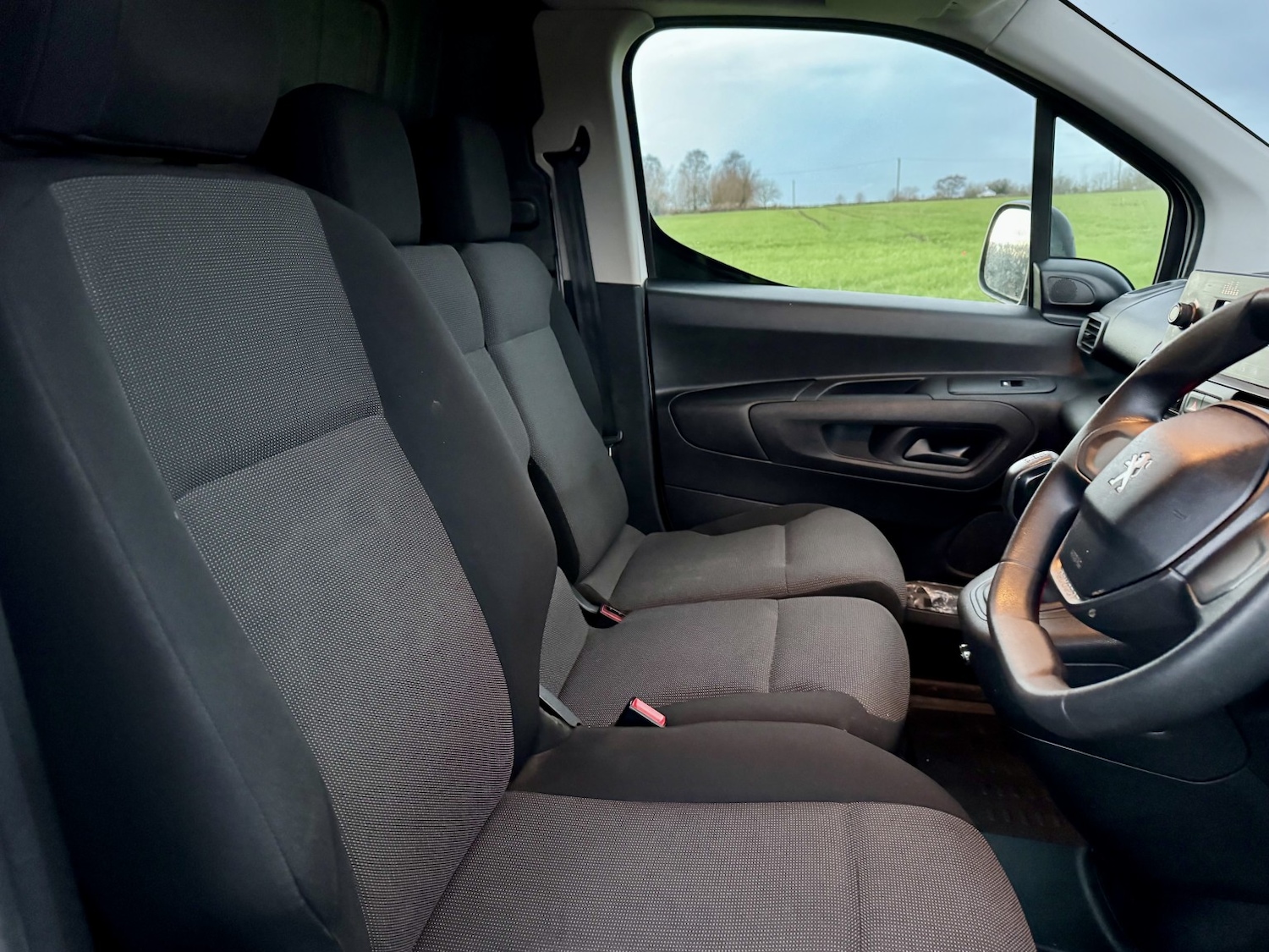 Used Peugeot Partner 2021 for sale - 77038988: Photo 9