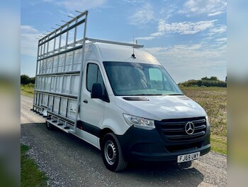 Mercedes-Benz Sprinter feature image