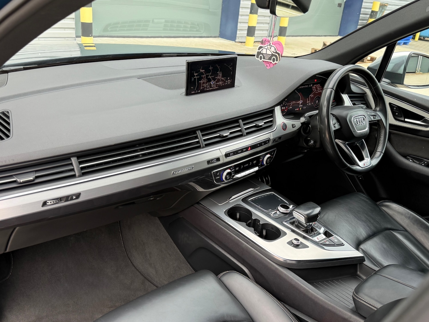 Used Audi Q7 2018 for sale - 77579621: Photo 23